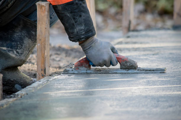 Best Commercial Concrete Services in Highland Acres, DE